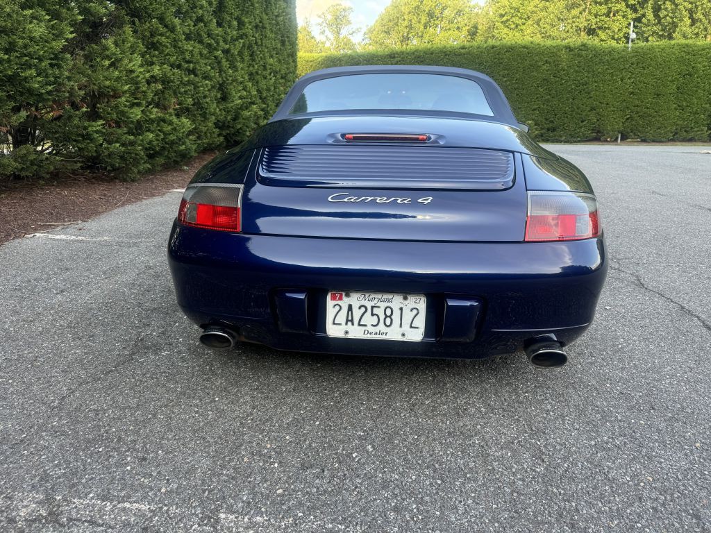 2001 Porsche 911 Image 20