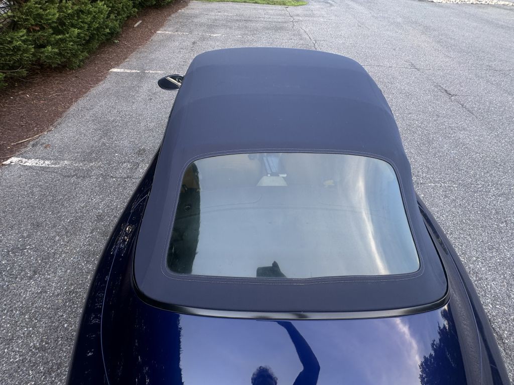 2001 Porsche 911 Image 23