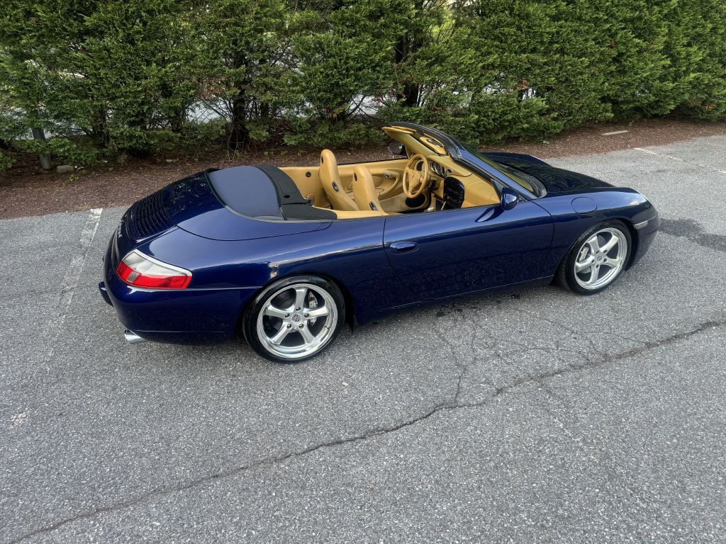 2001 Porsche 911 Image 40
