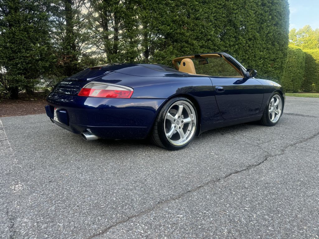 2001 Porsche 911 Image 43