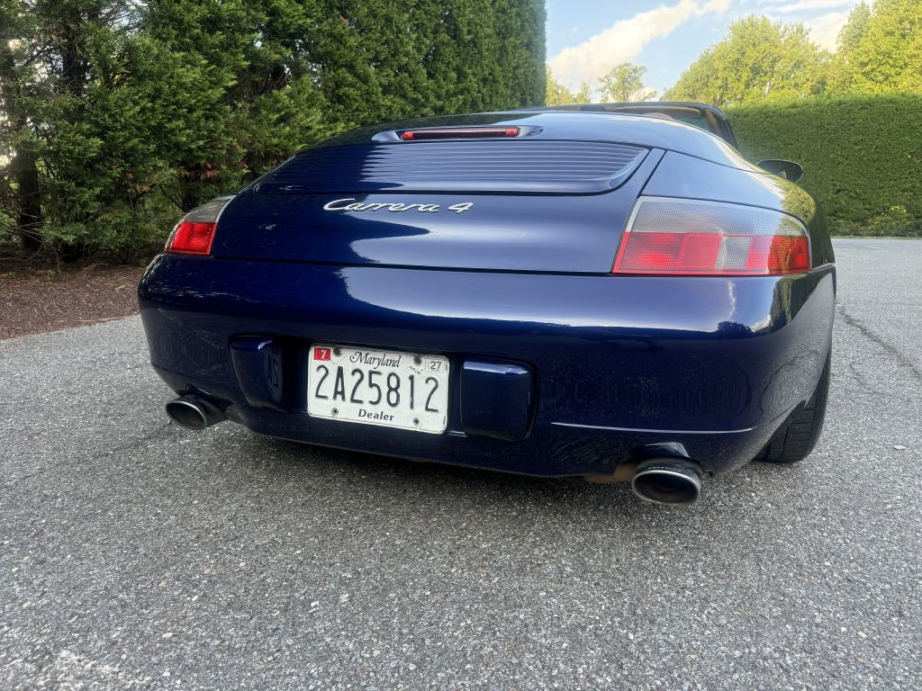 2001 Porsche 911 Image 48