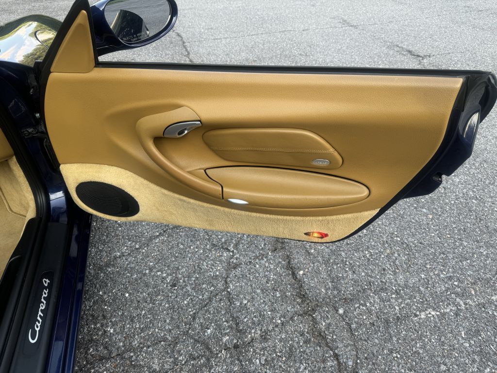 2001 Porsche 911 Image 56