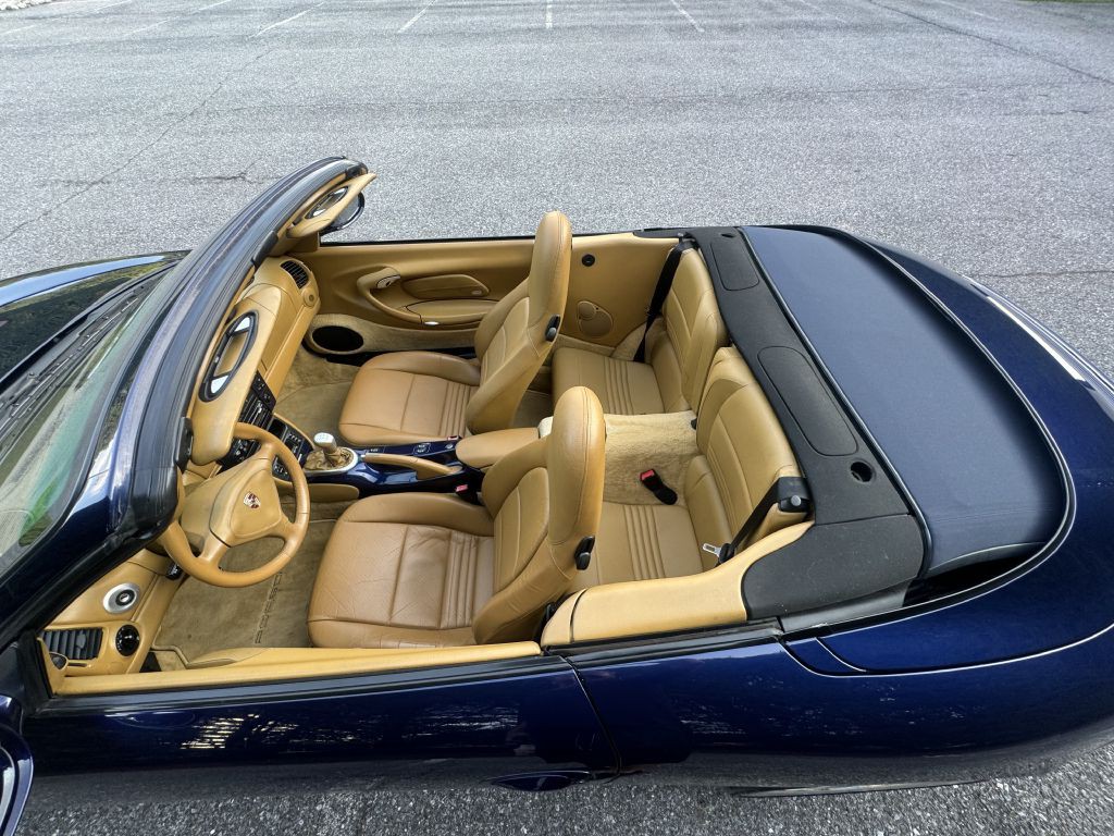 2001 Porsche 911 Image 58