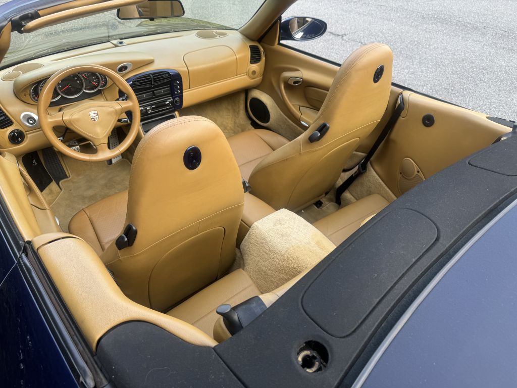 2001 Porsche 911 Image 60