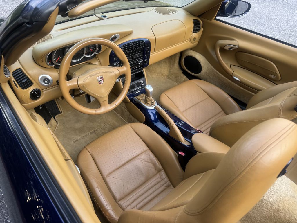 2001 Porsche 911 Image 62