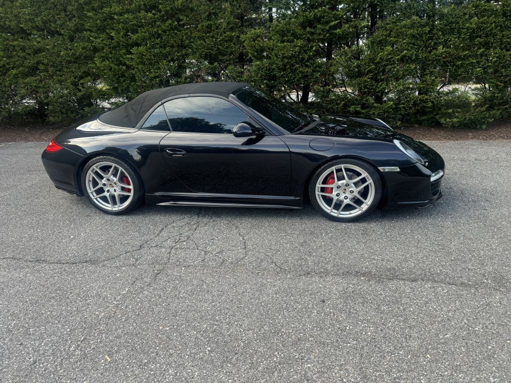 2011 Porsche 911 Image 9