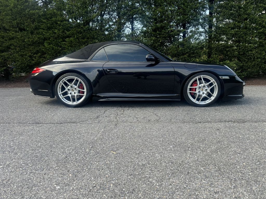 2011 Porsche 911 Image 11