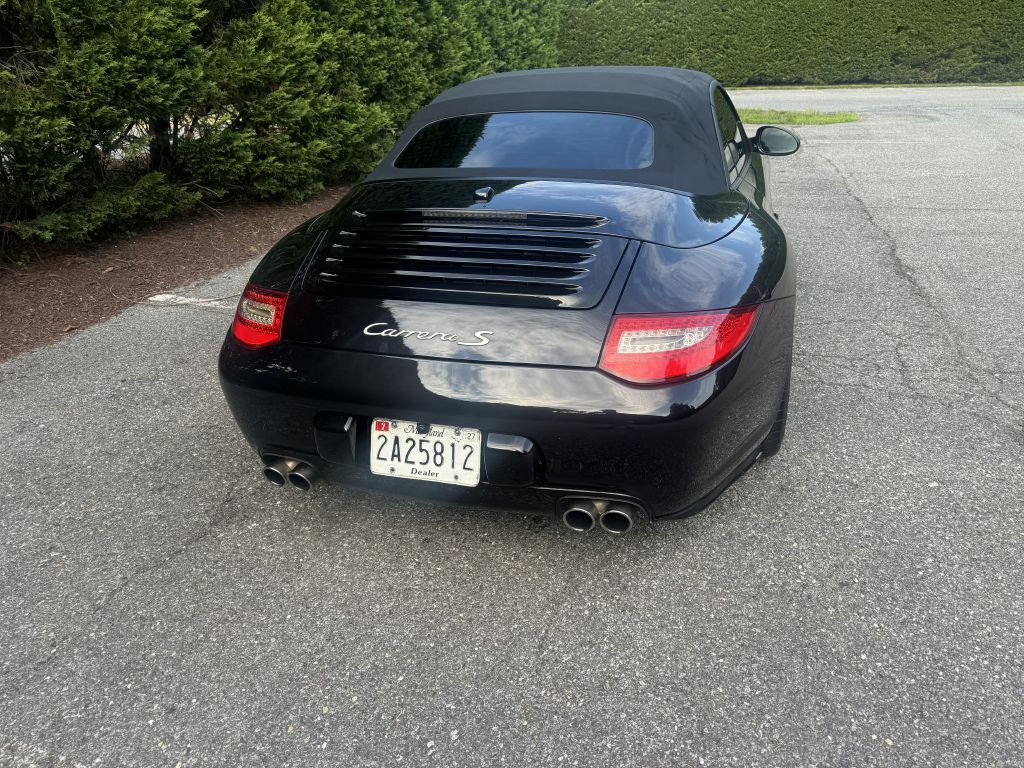 2011 Porsche 911 Image 18