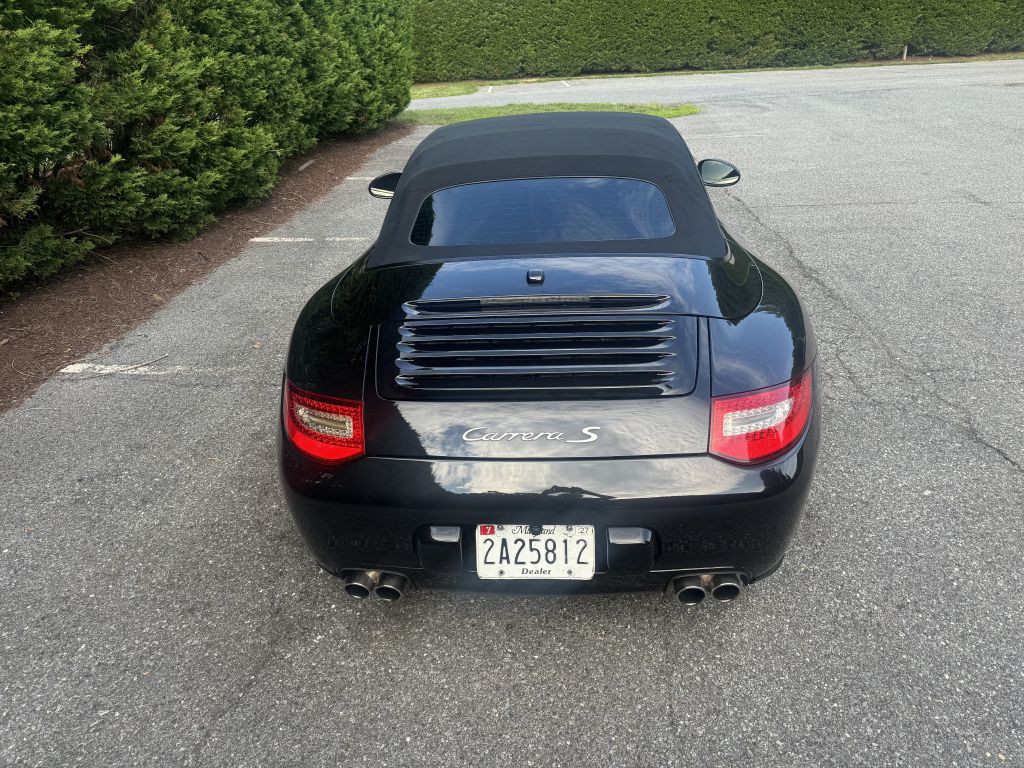 2011 Porsche 911 Image 20