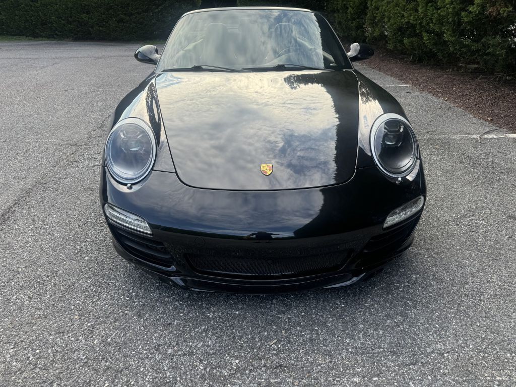 2011 Porsche 911 Image 28