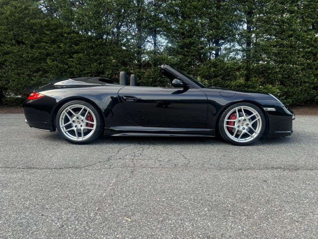 2011 Porsche 911 Image 37