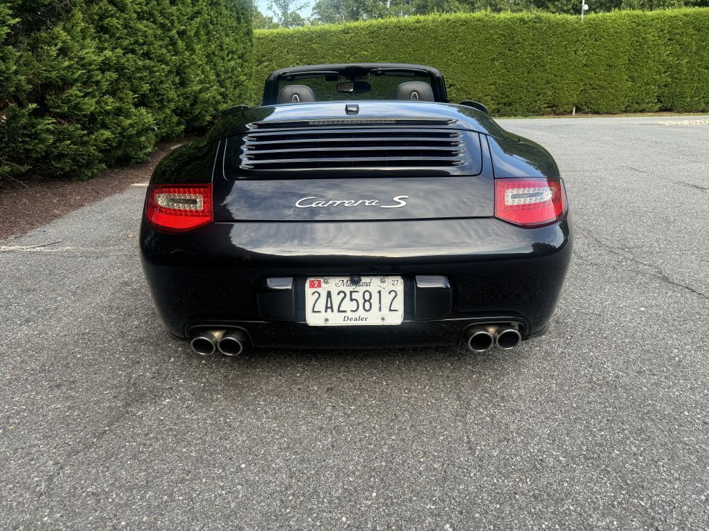 2011 Porsche 911 Image 48