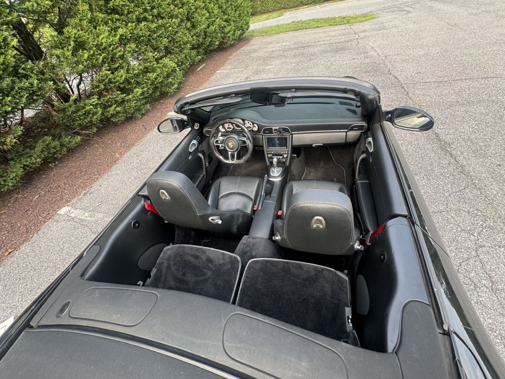 2011 Porsche 911 Image 49