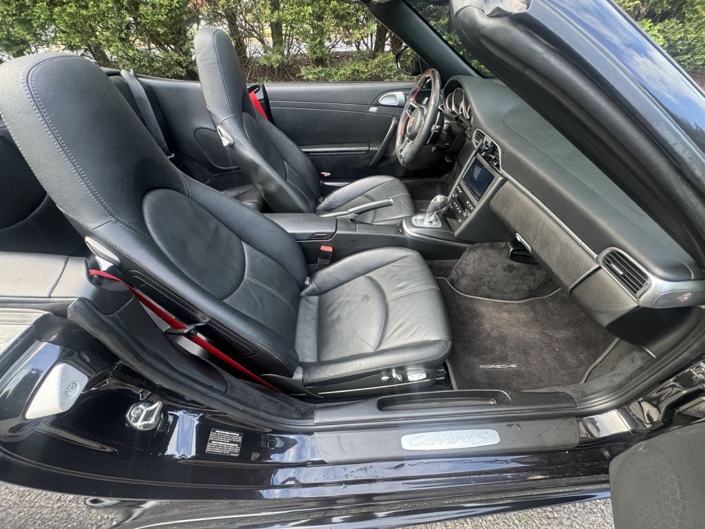 2011 Porsche 911 Image 55