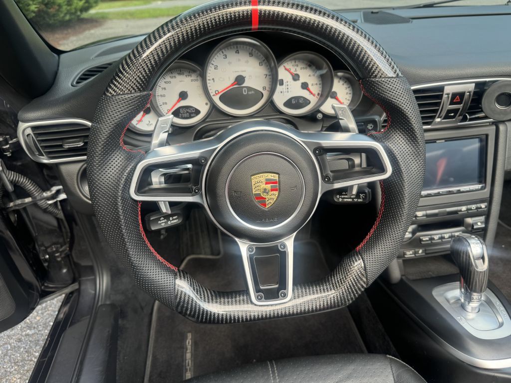 2011 Porsche 911 Image 62