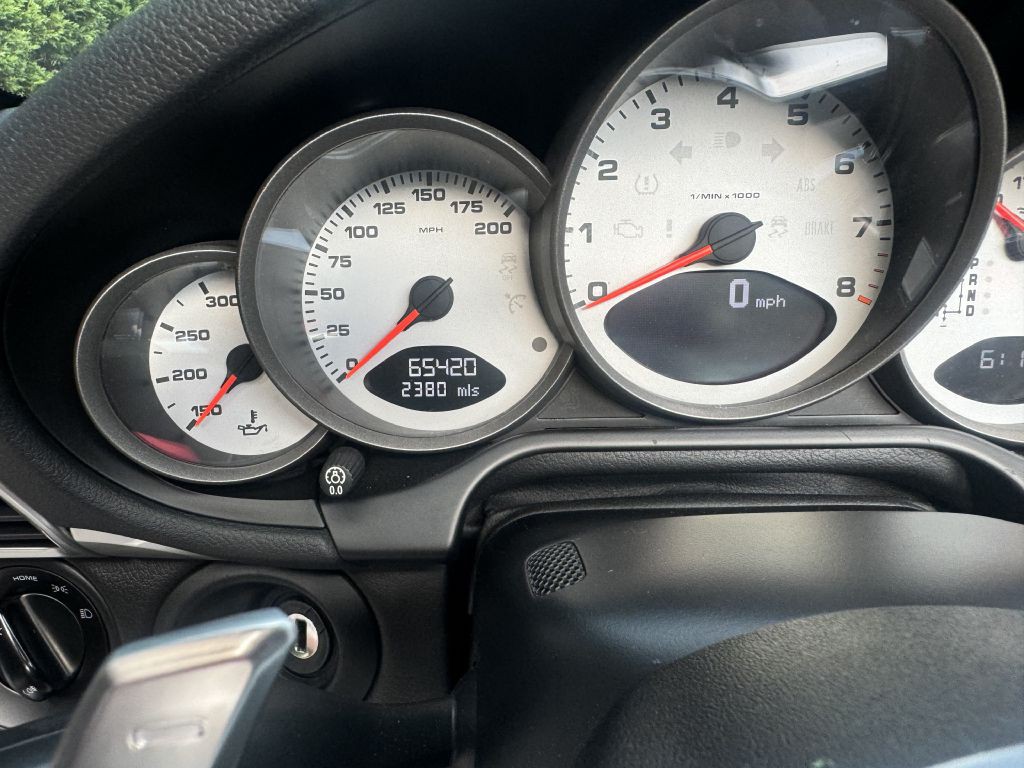 2011 Porsche 911 Image 64