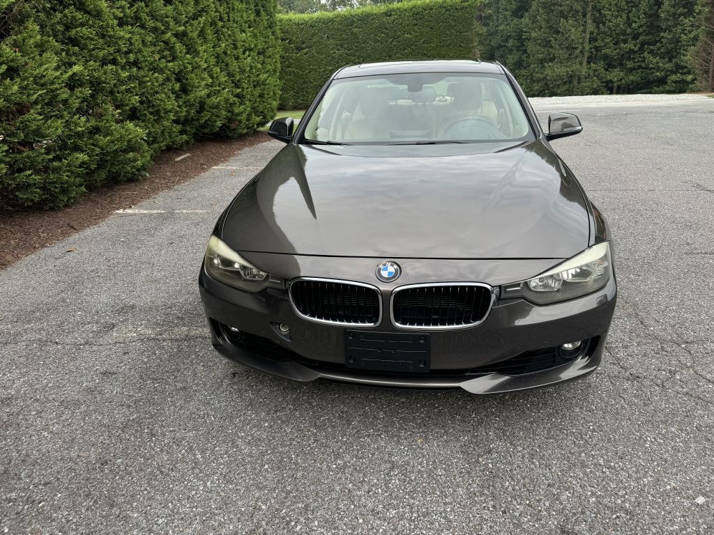 2013 BMW 3 Series Image 31