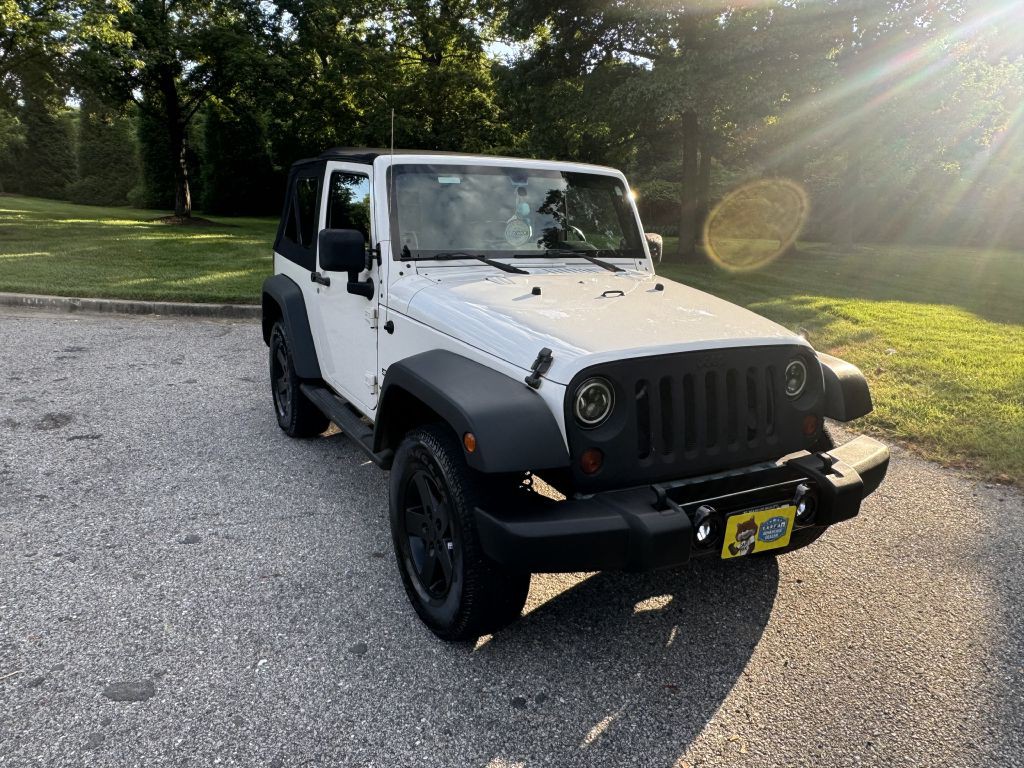 2010 Jeep Wrangler Image 32
