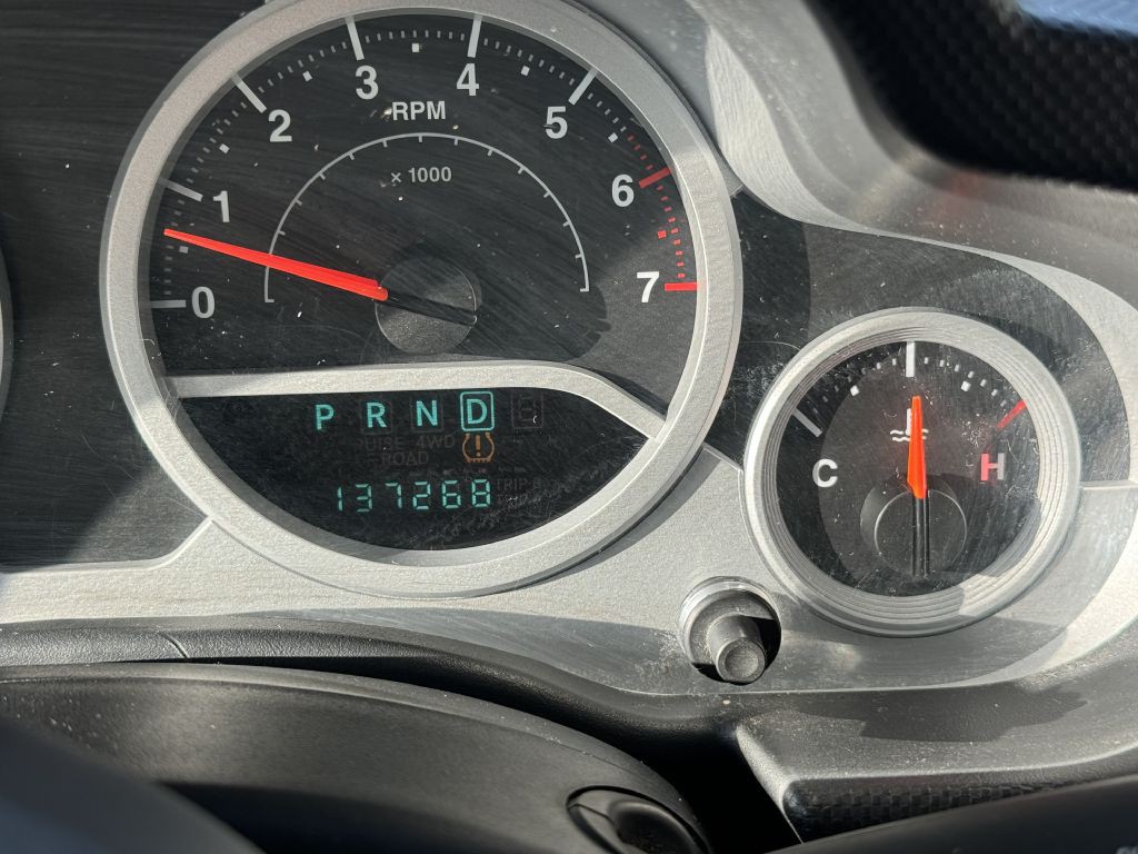 2010 Jeep Wrangler Image 37