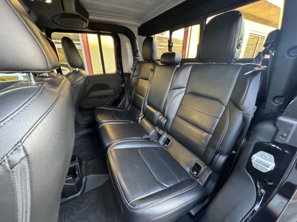 2021 Jeep Gladiator Image 40