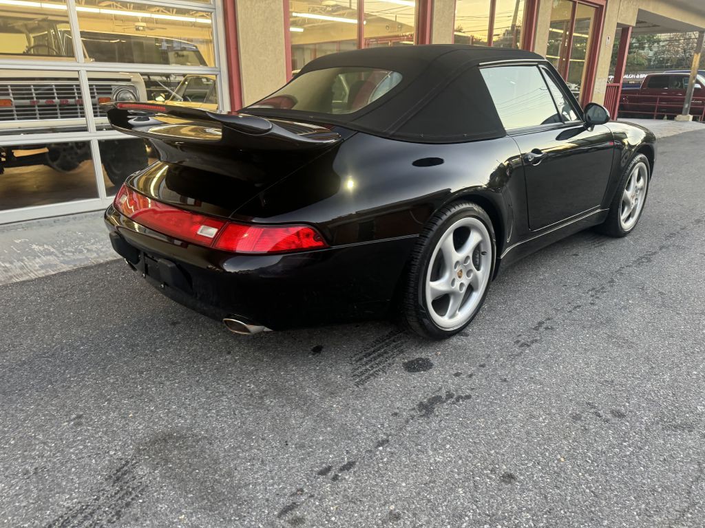 1998 Porsche 911 Image 11