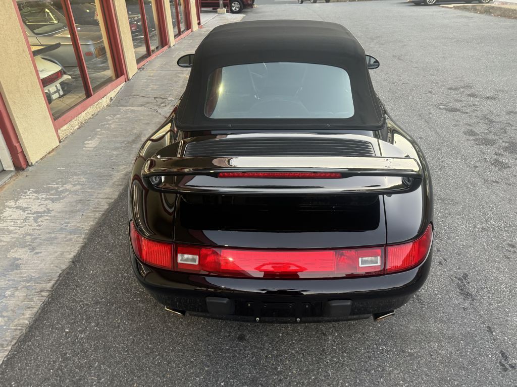 1998 Porsche 911 Image 17