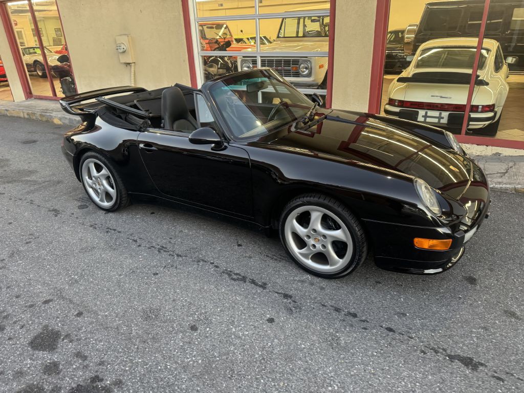 1998 Porsche 911 Image 28