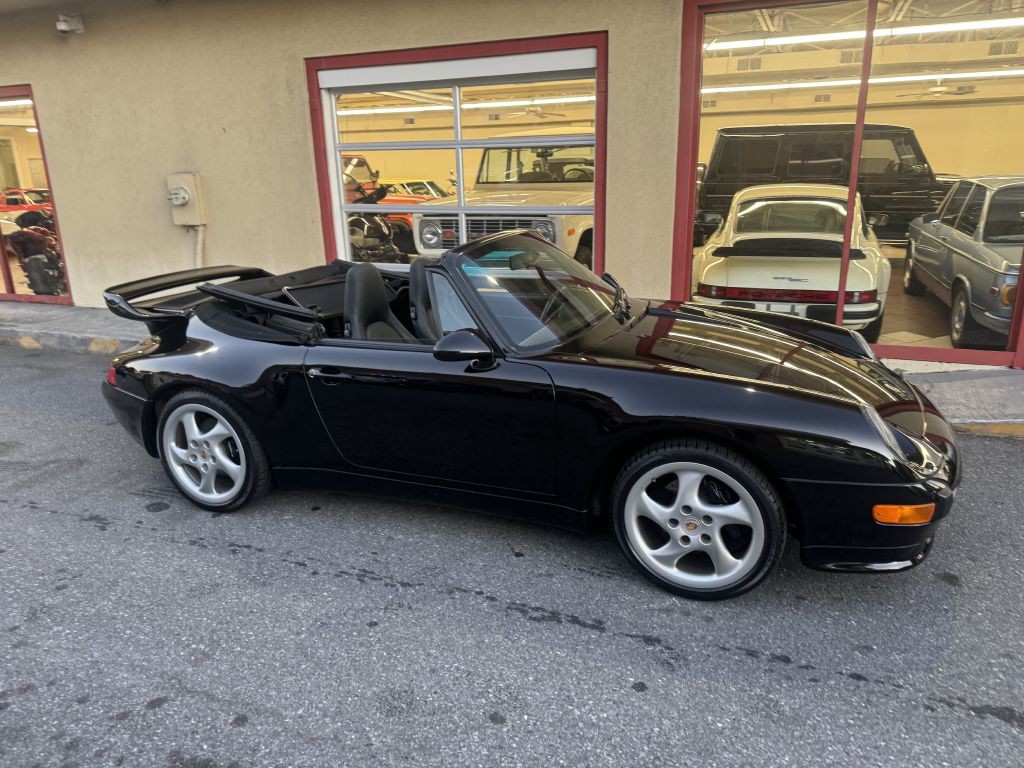 1998 Porsche 911 Image 29