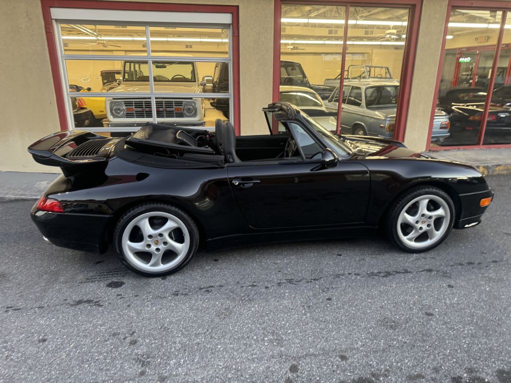 1998 Porsche 911 Image 33