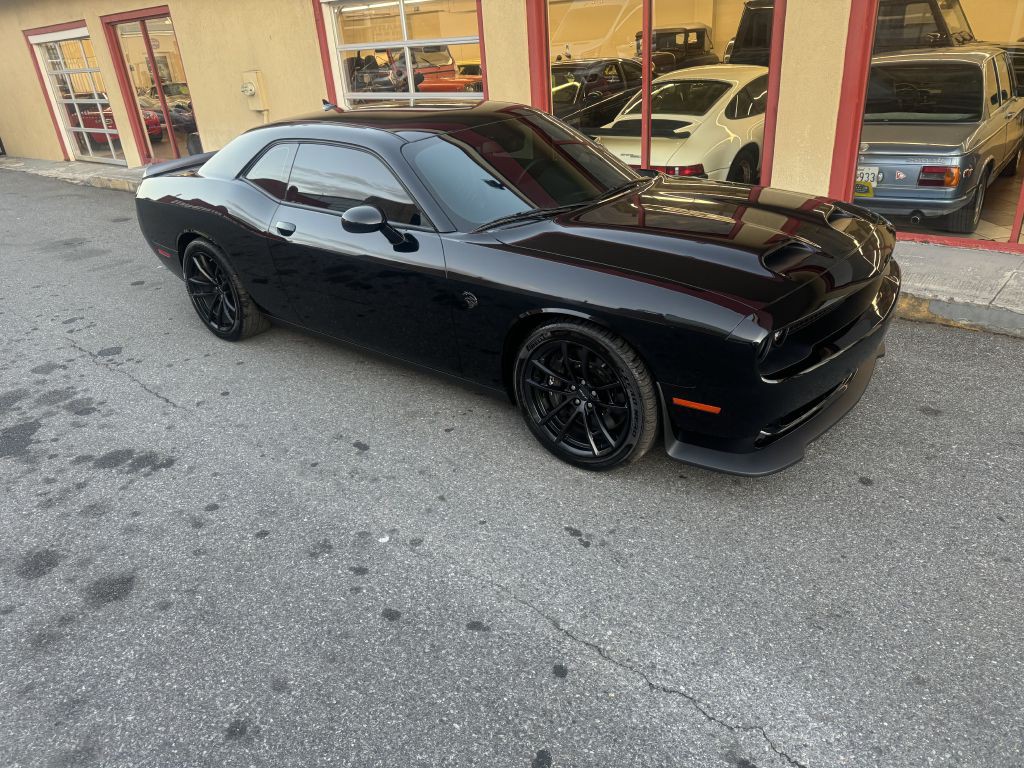 2023 Dodge Challenger Image 8