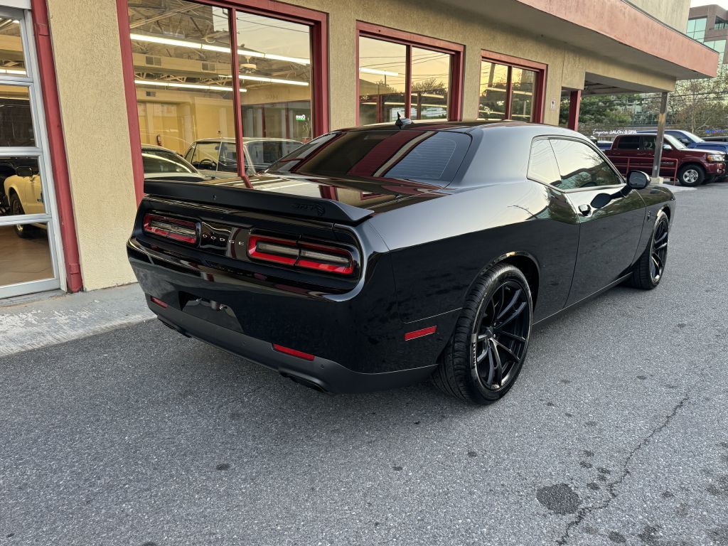 2023 Dodge Challenger Image 18