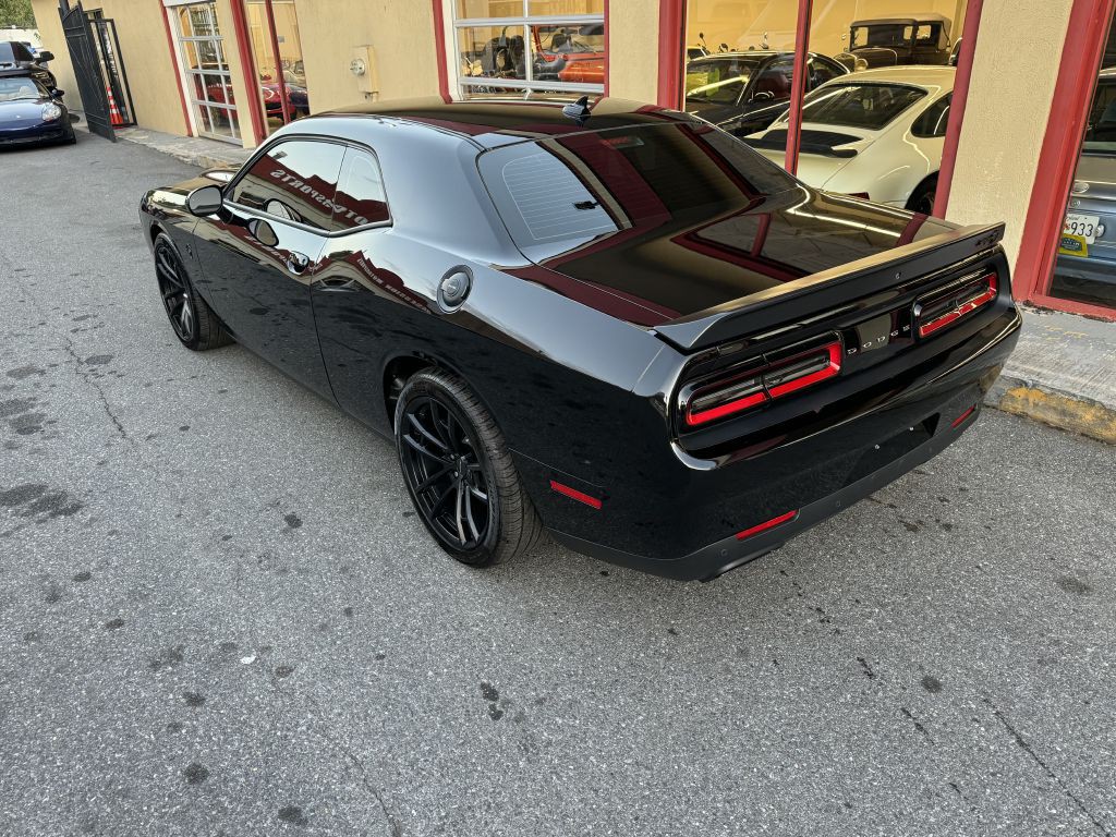 2023 Dodge Challenger Image 30