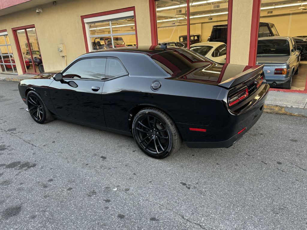 2023 Dodge Challenger Image 32