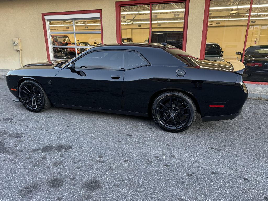 2023 Dodge Challenger Image 34