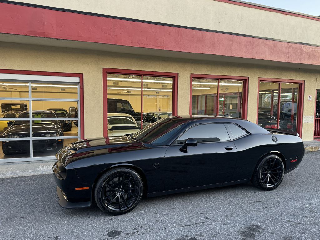 2023 Dodge Challenger Image 38