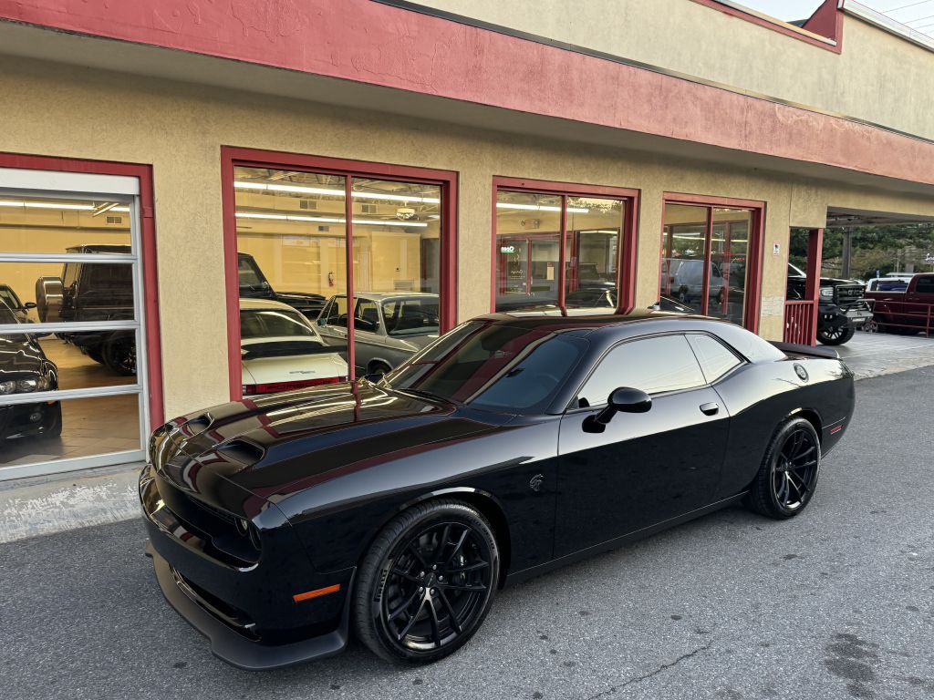 2023 Dodge Challenger Image 40