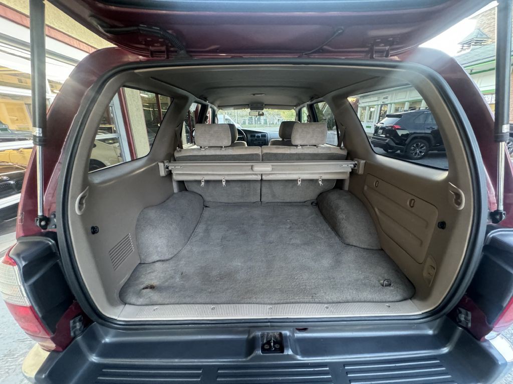 1999 Toyota 4Runner Image 29