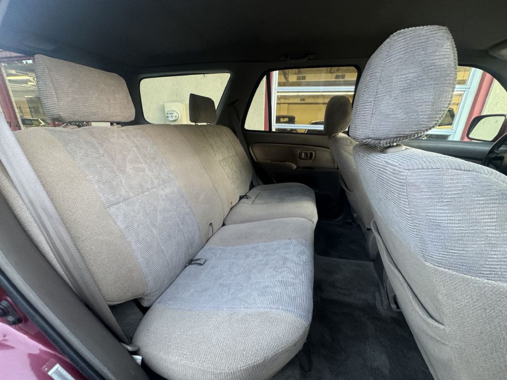 1999 Toyota 4Runner Image 35