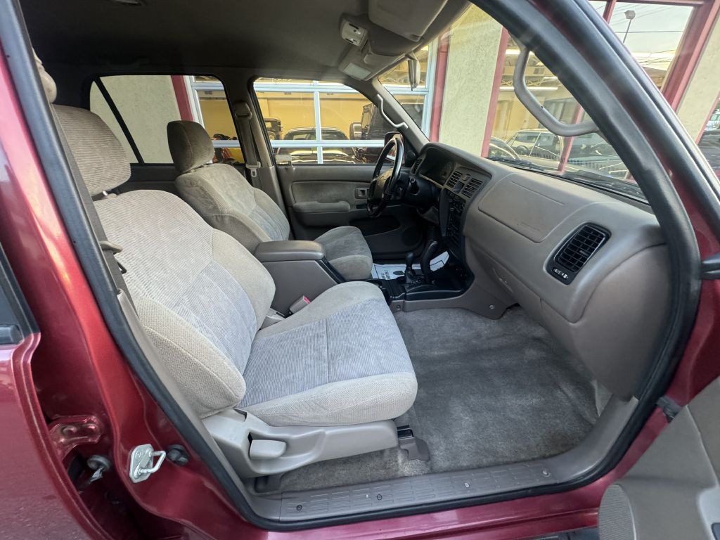 1999 Toyota 4Runner Image 40