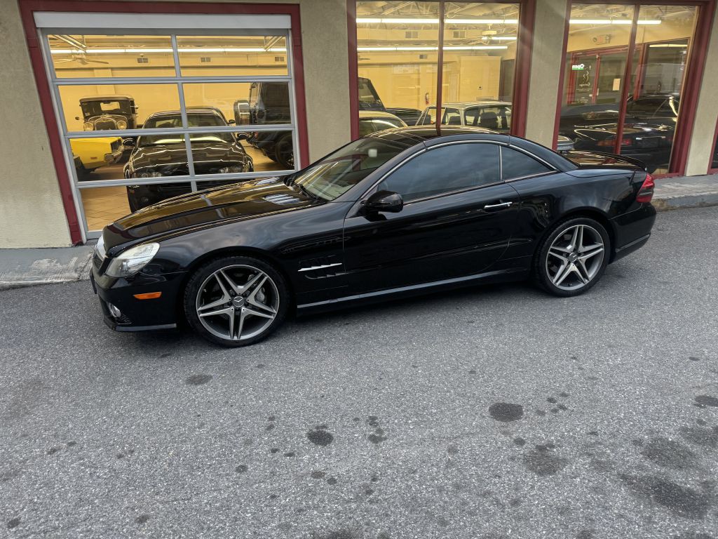 2009 Mercedes-Benz SL-Class Image 12