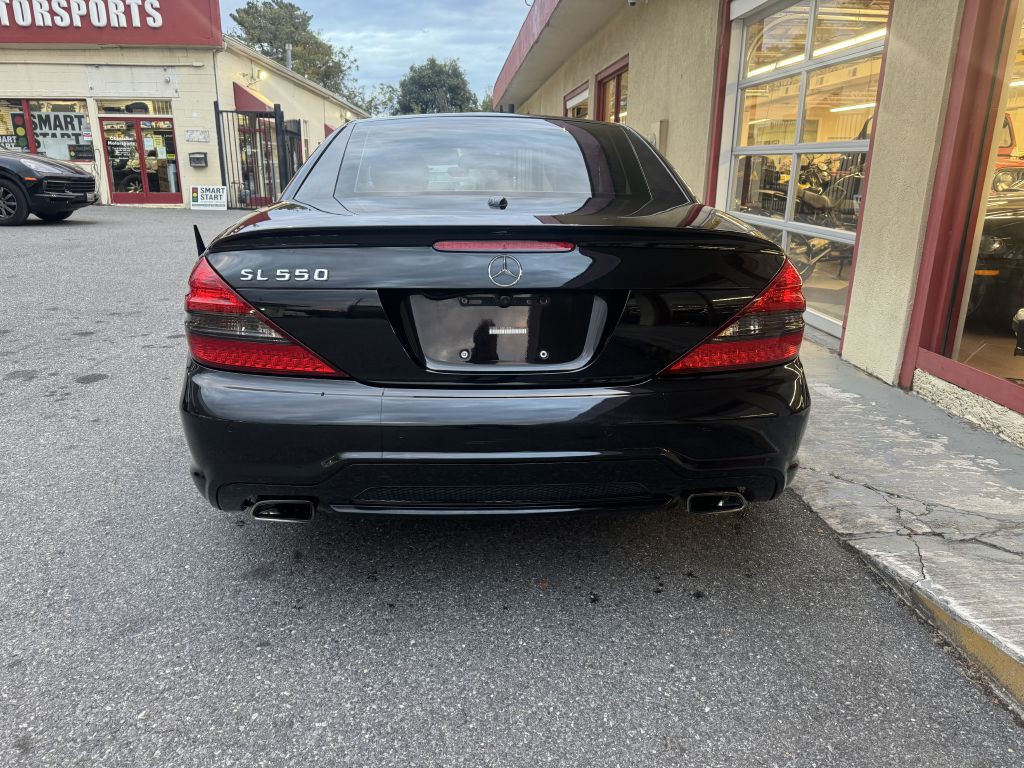 2009 Mercedes-Benz SL-Class Image 22