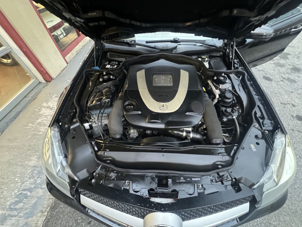 2009 Mercedes-Benz SL-Class Image 35
