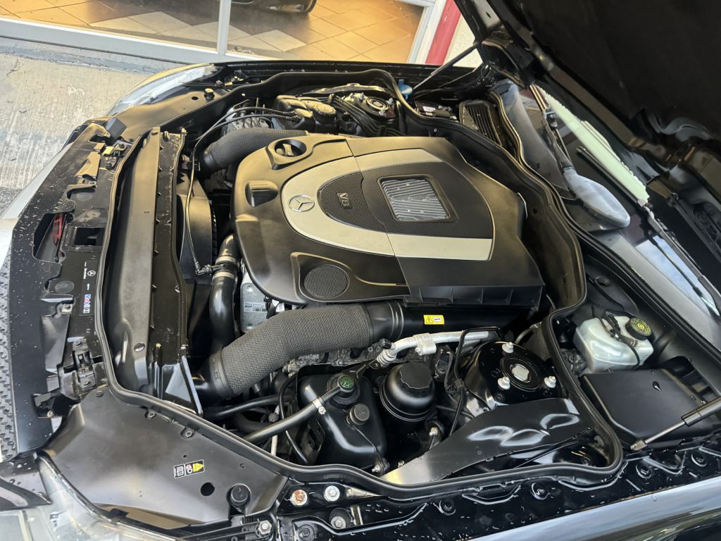 2009 Mercedes-Benz SL-Class Image 36