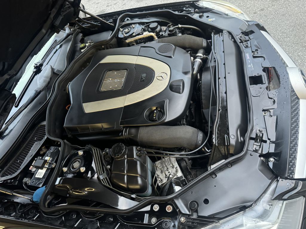 2009 Mercedes-Benz SL-Class Image 37