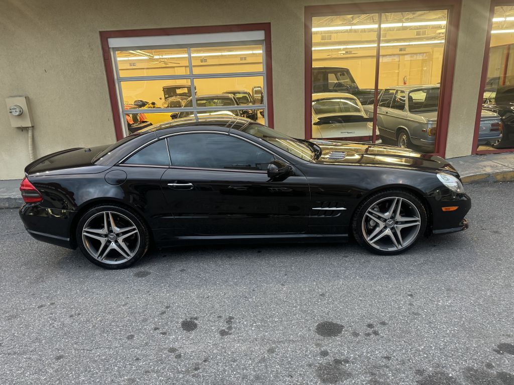 2009 Mercedes-Benz SL-Class Image 45