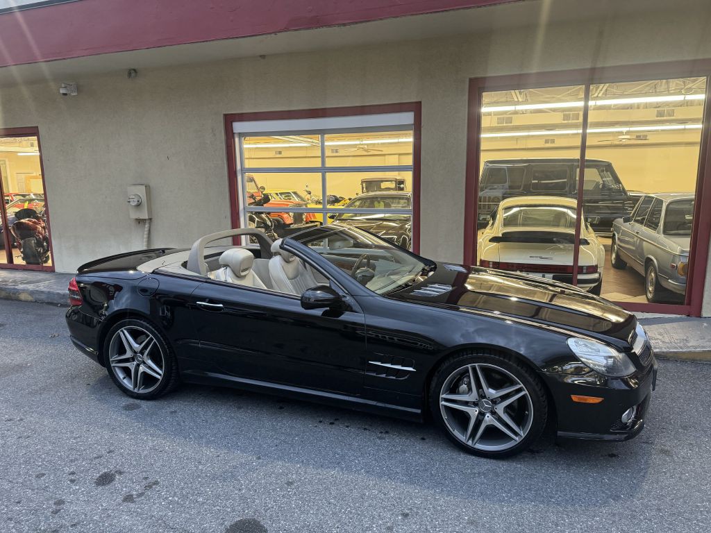2009 Mercedes-Benz SL-Class Image 60