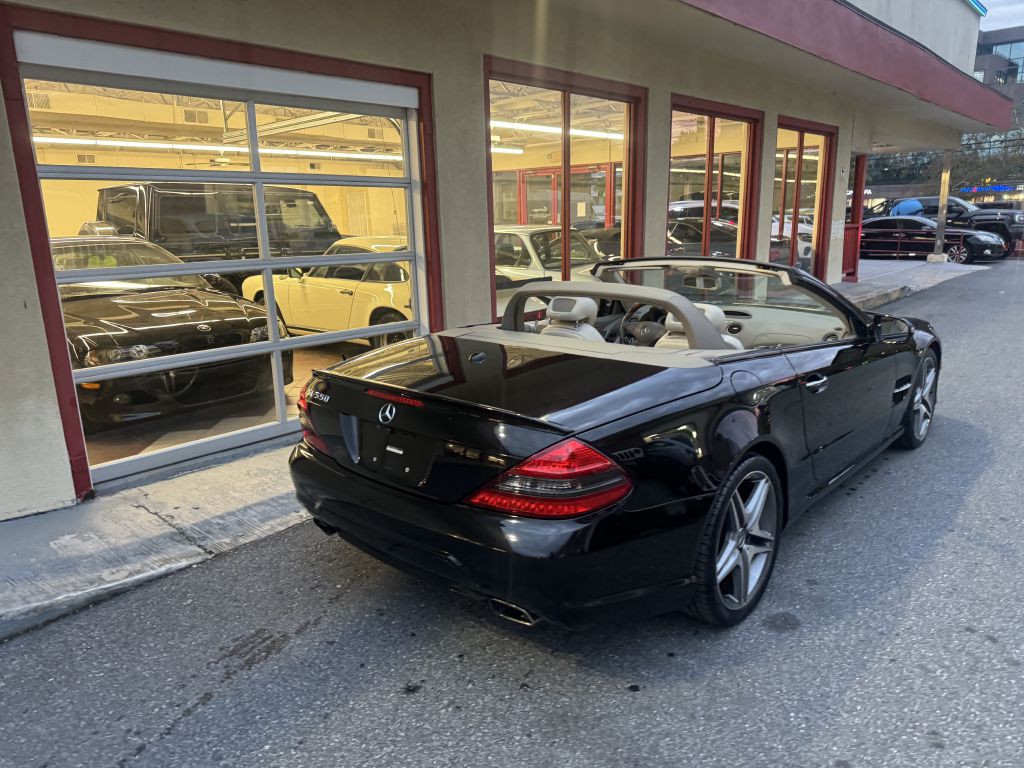 2009 Mercedes-Benz SL-Class Image 66