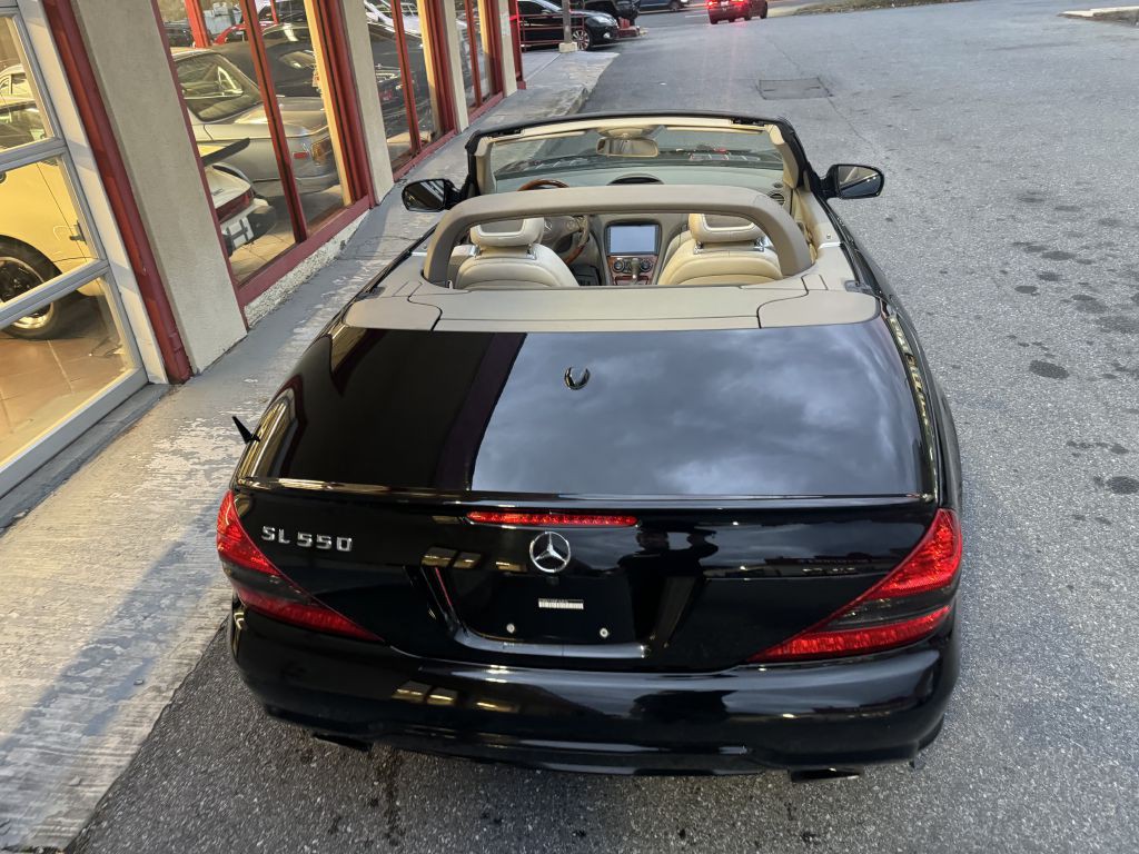 2009 Mercedes-Benz SL-Class Image 70