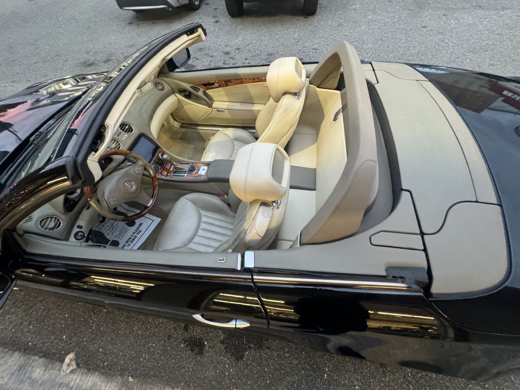 2009 Mercedes-Benz SL-Class Image 74