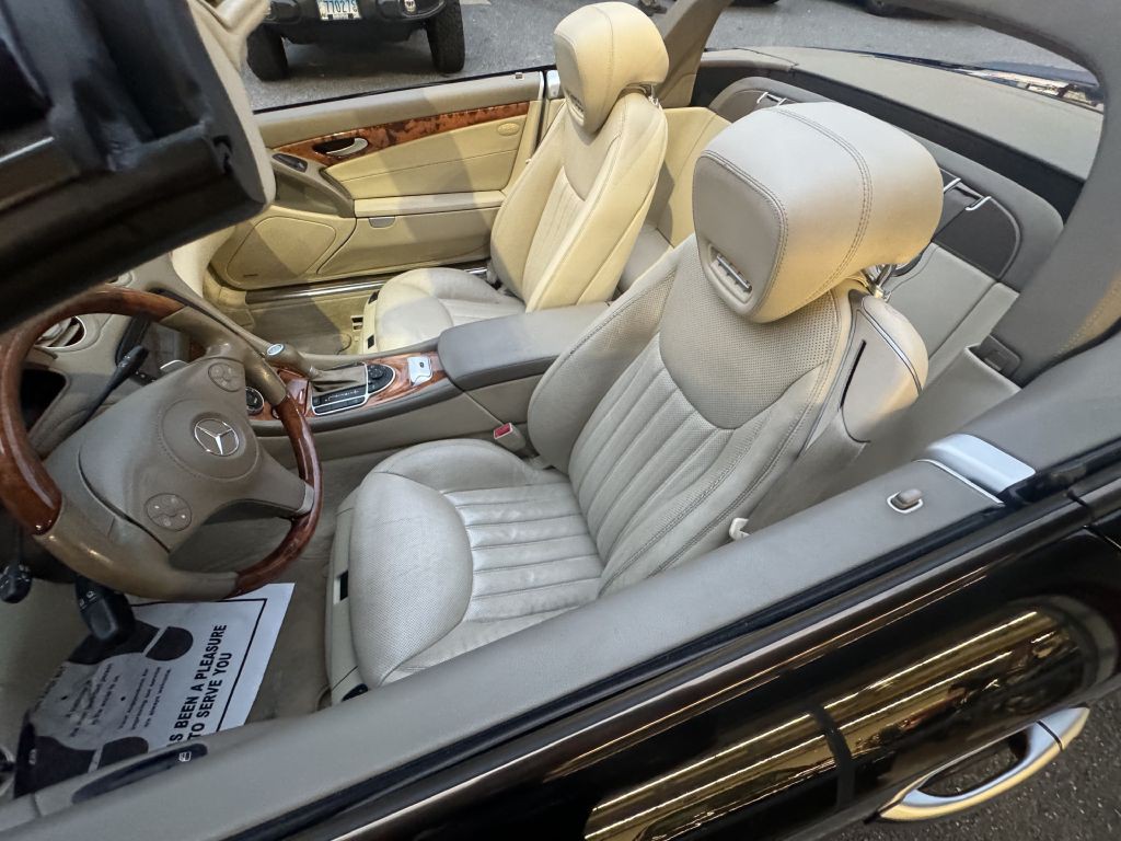 2009 Mercedes-Benz SL-Class Image 76